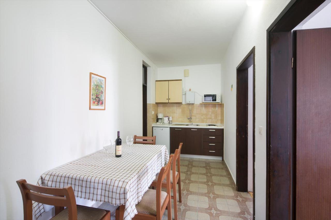 Apartment Center 2