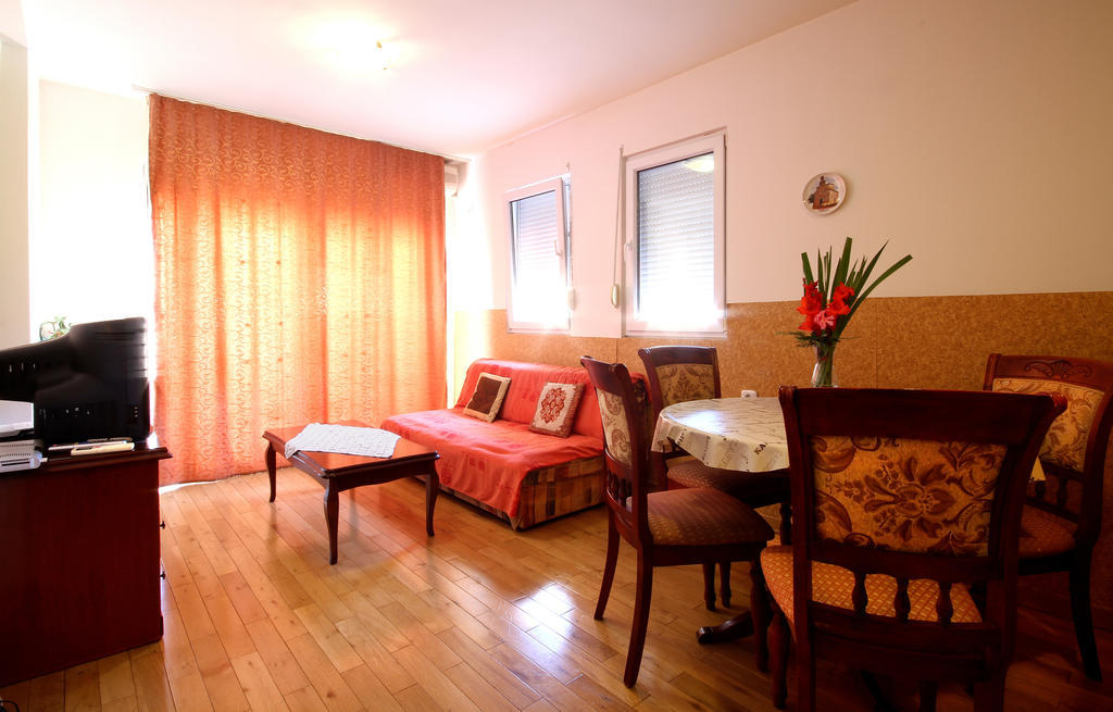 Appartement Center 2 *