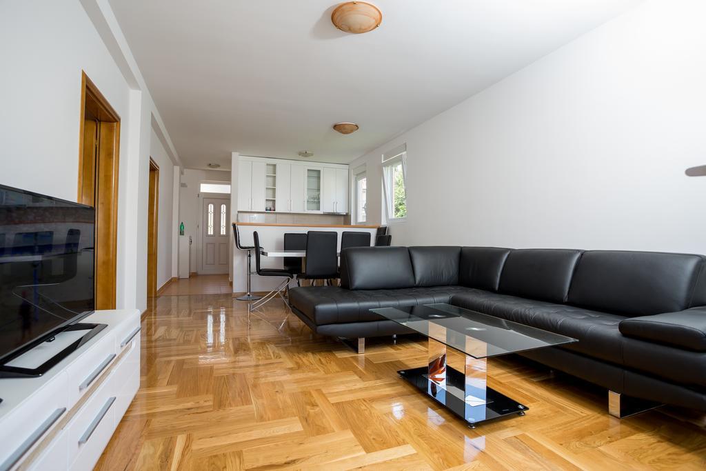 Appartement Center 2 *